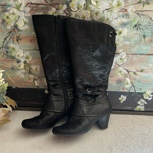 Women’s Bare Traps “Raleigh” Black Boots, Size 7.5